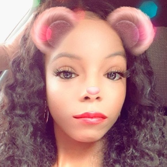 Meet your Posher, Chantrell - Picture 1 of 1